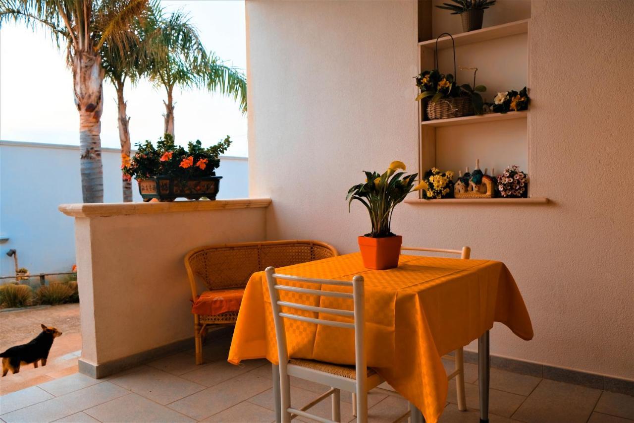 Hotel Da Casa Tiziana Porto Cesareo Exterior foto